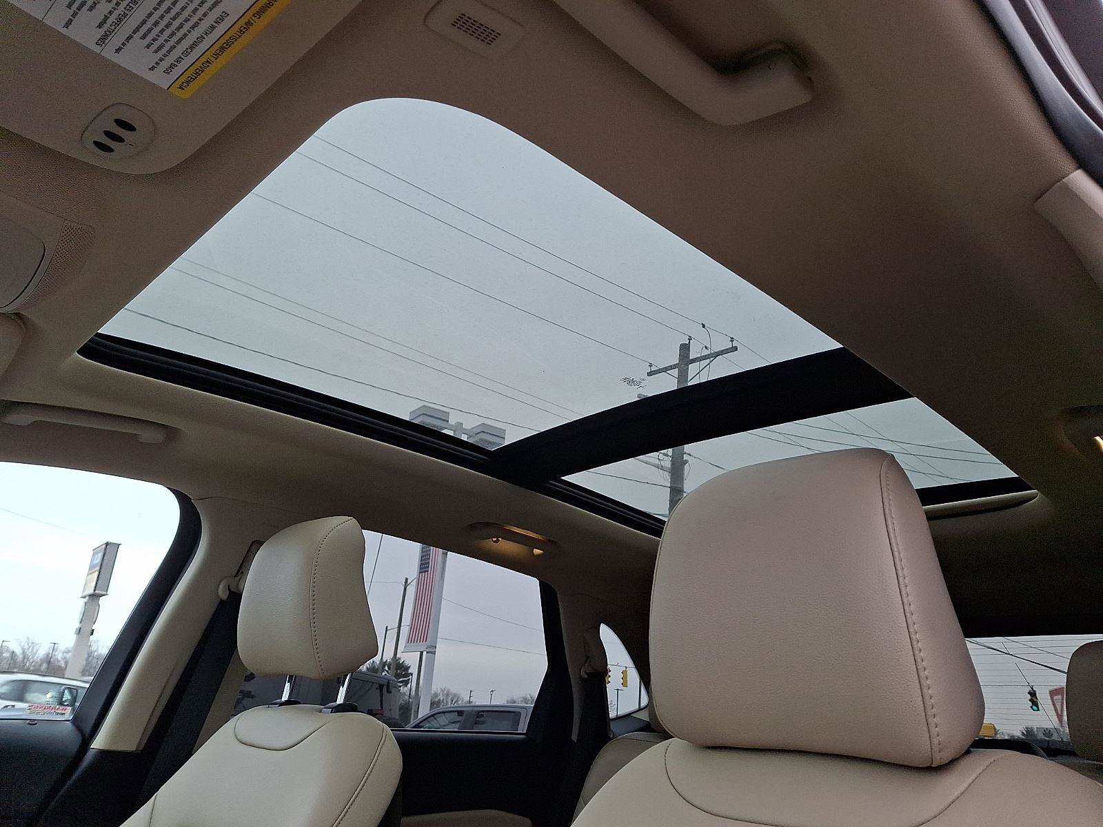 Certified 2023 Ford Edge SEL w/ Convenience Package AWD/4WD image 14