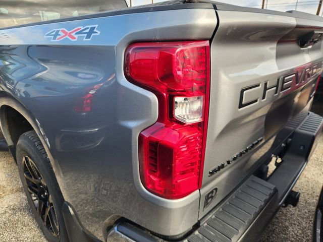 Used 2024 Chevrolet Silverado 1500 Custom w/ Rally Edition AWD/4WD image 7