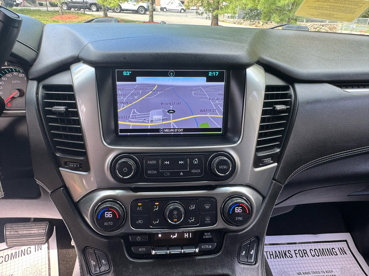 Used 2017 Chevrolet Suburban LT image 20