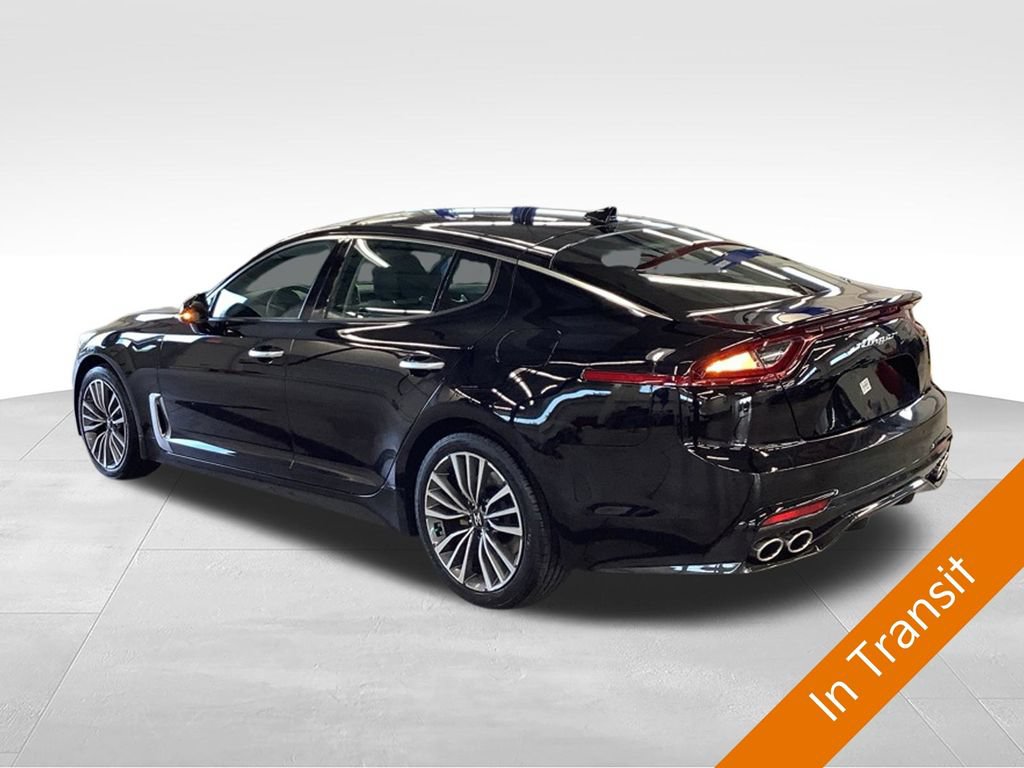 Used 2019 Kia Stinger AWD/4WD image 4