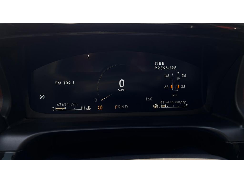 Used 2023 Lincoln Aviator Reserve w/ Equipment Group 201A image 12