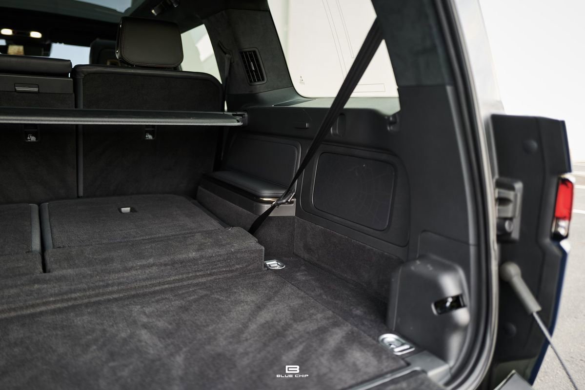 Used 2026 Rivian R1S Premium image 22