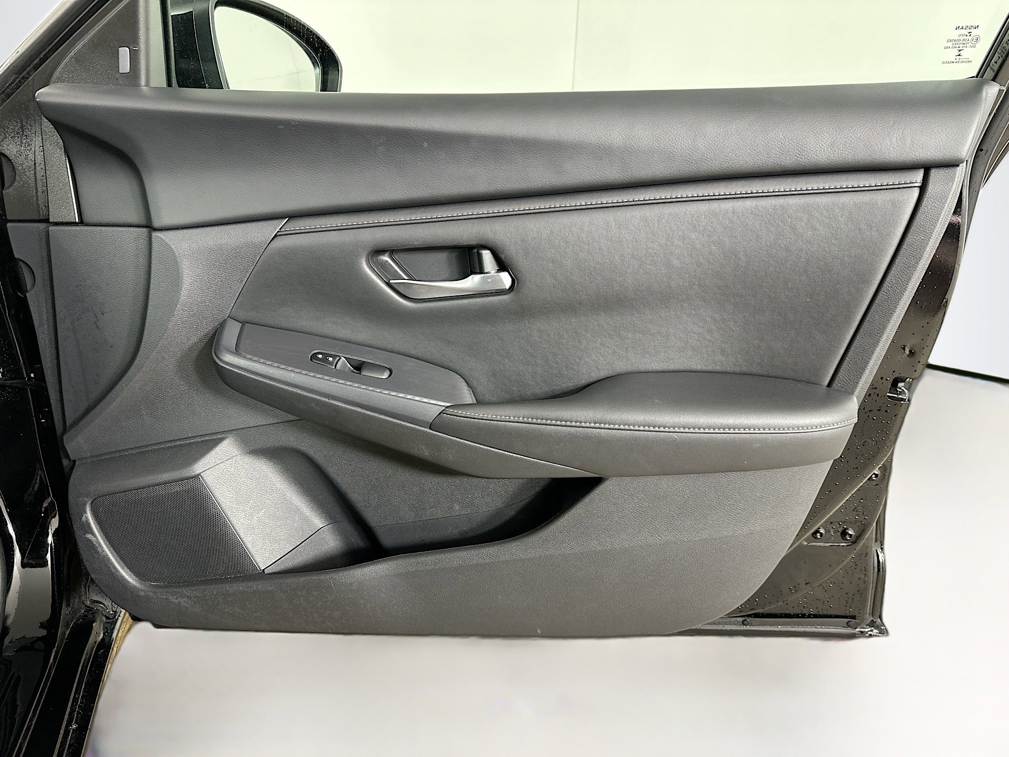 Used 2024 Nissan Sentra SV image 30