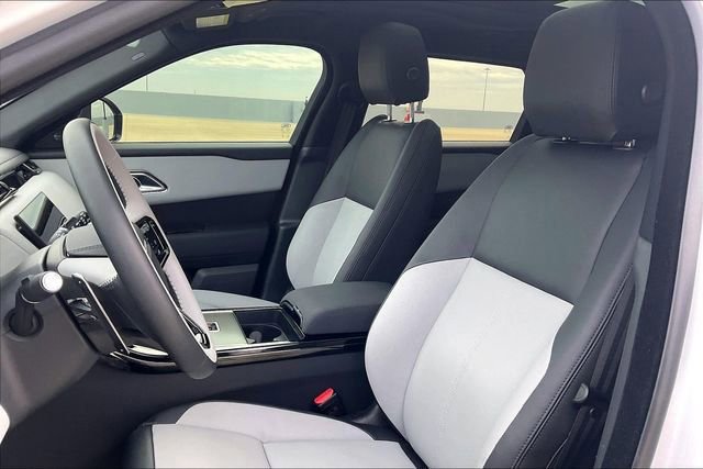Used 2026 Land Rover Range Rover Velar Dynamic SE image 25