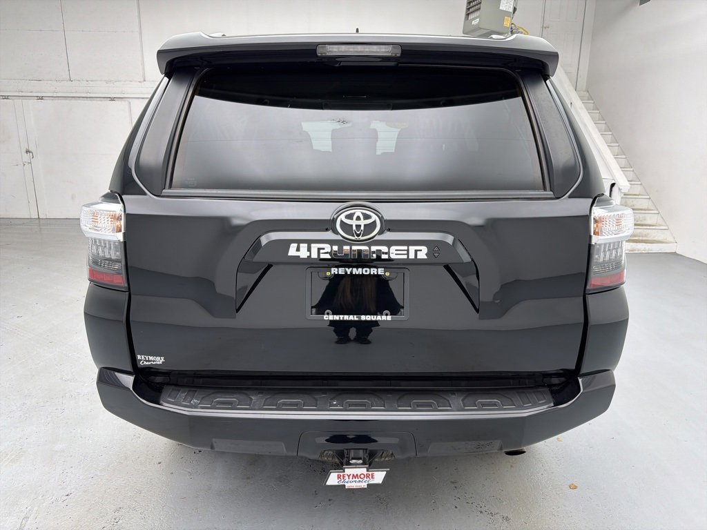 Used 2023 Toyota 4Runner SR5 image 10