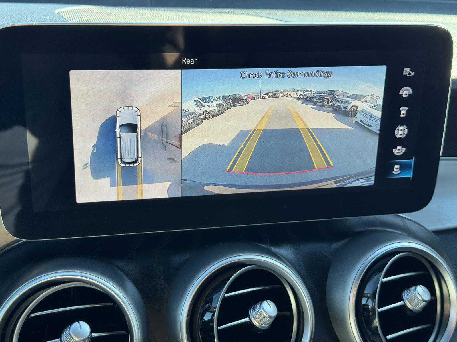 Used 2021 Mercedes-Benz GLC 300 image 17