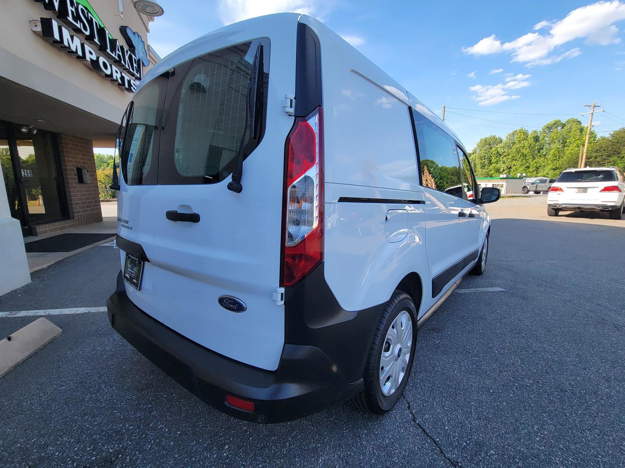 Used 2021 Ford Transit Connect XL FWD image 13