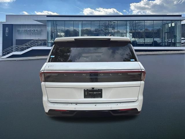 New 2027 Lincoln Navigator L Black Label AWD/4WD image 7