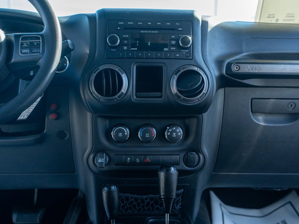 Used 2018 Jeep Wrangler Unlimited Sport w/ LED Lighting Group AWD/4WD image 22