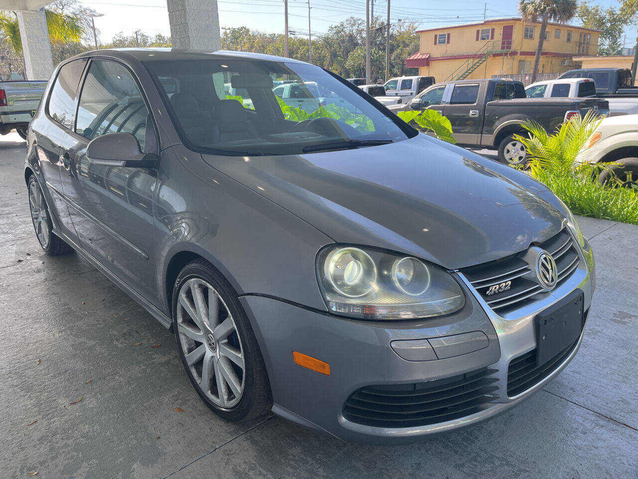 Used 2008 Volkswagen R32 image 4
