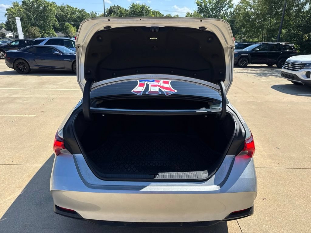 Used 2022 Toyota Avalon XSE FWD image 21