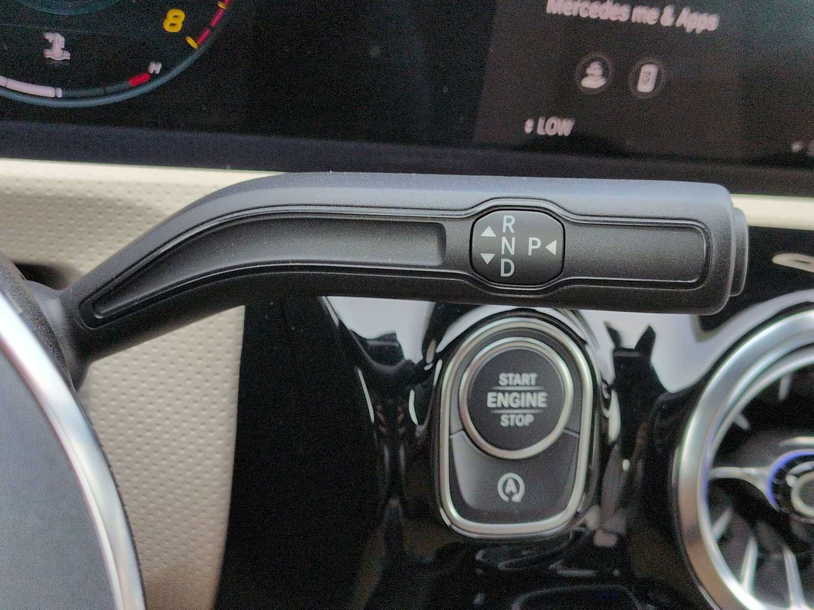 Used 2023 Mercedes-Benz CLA 250 4MATIC image 33