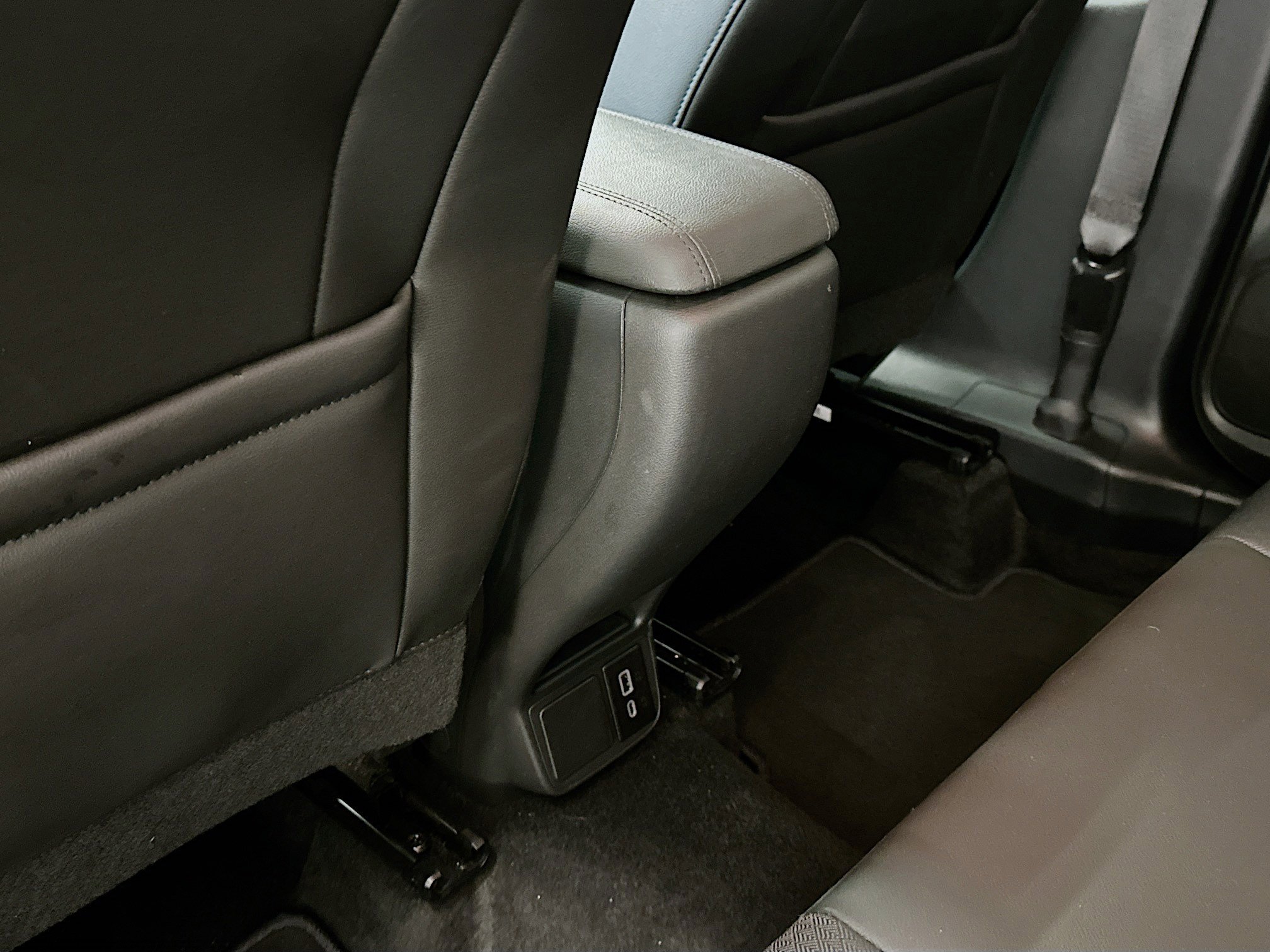 Used 2025 Buick Encore GX Preferred image 28