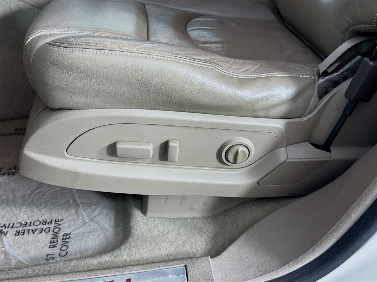 Used 2015 GMC Acadia Denali AWD/4WD image 22