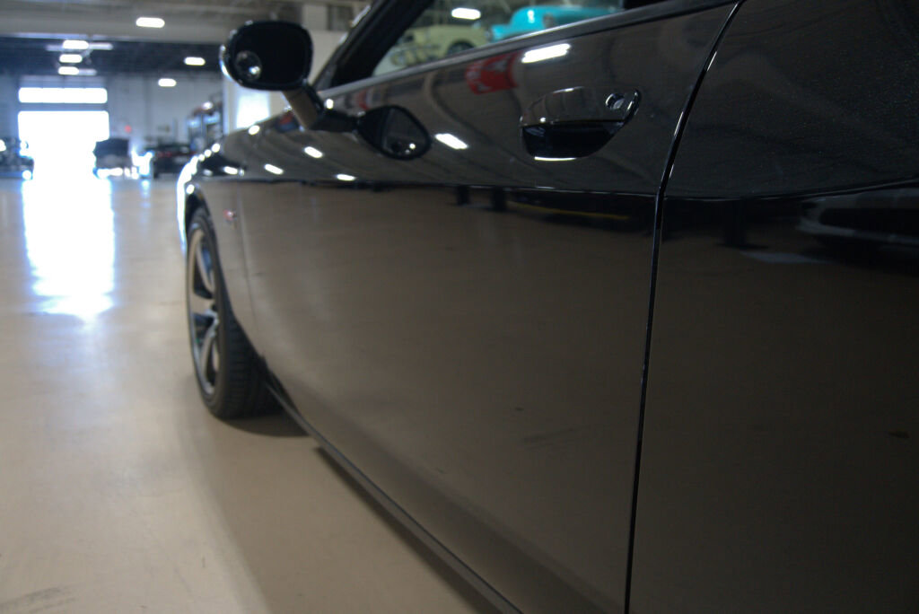 Used 2014 Dodge Challenger SRT8 w/ Harman/Kardon Audio Group image 17