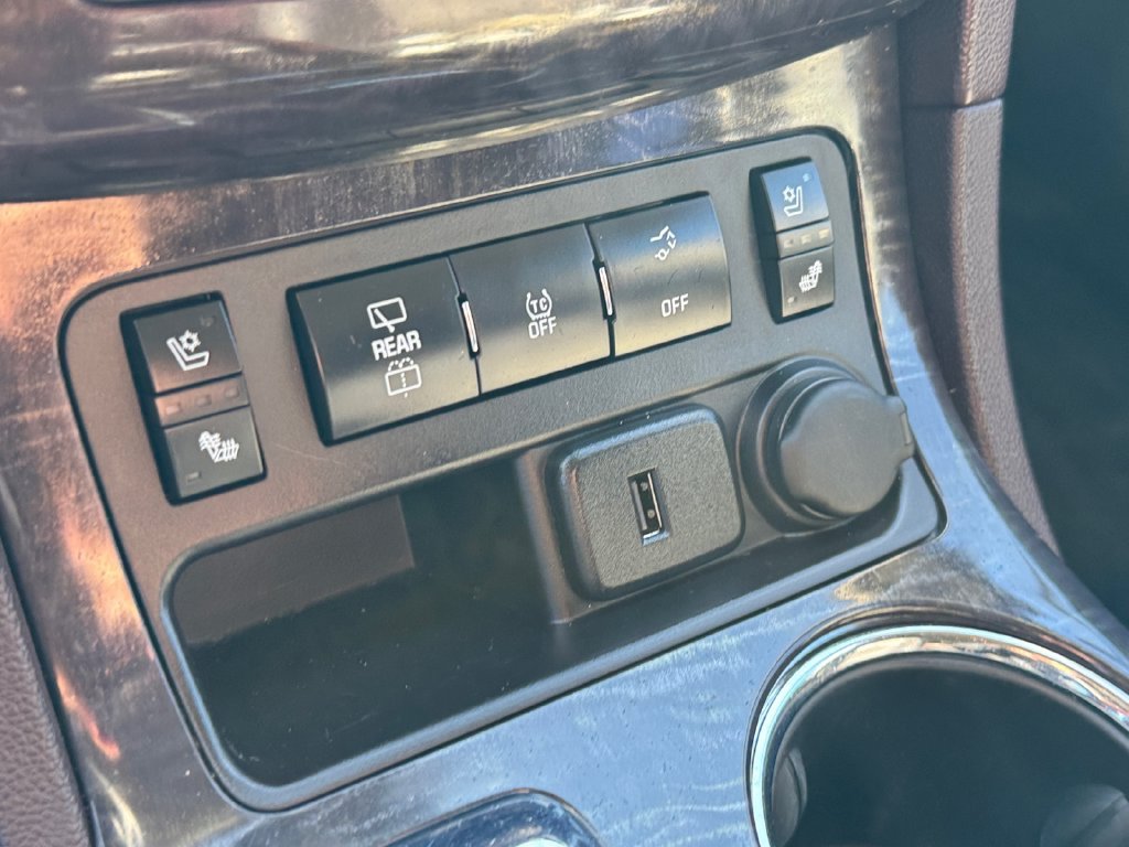 Used 2017 Buick Enclave Premium AWD/4WD image 28