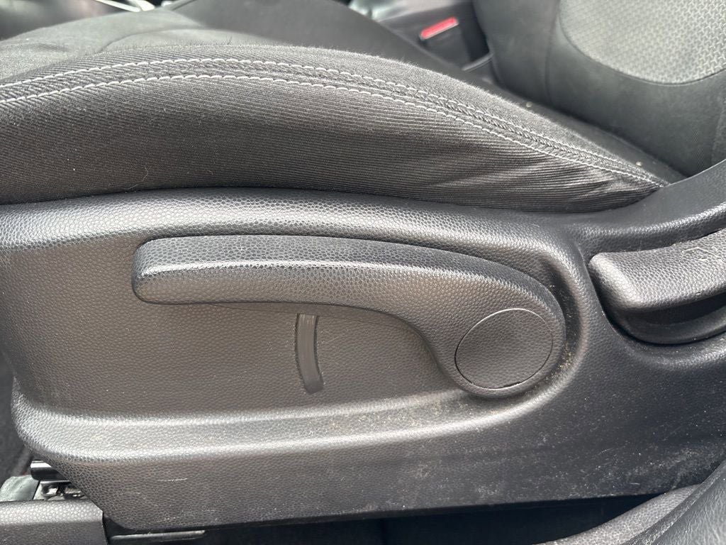 Used 2019 Kia Soul + FWD image 14