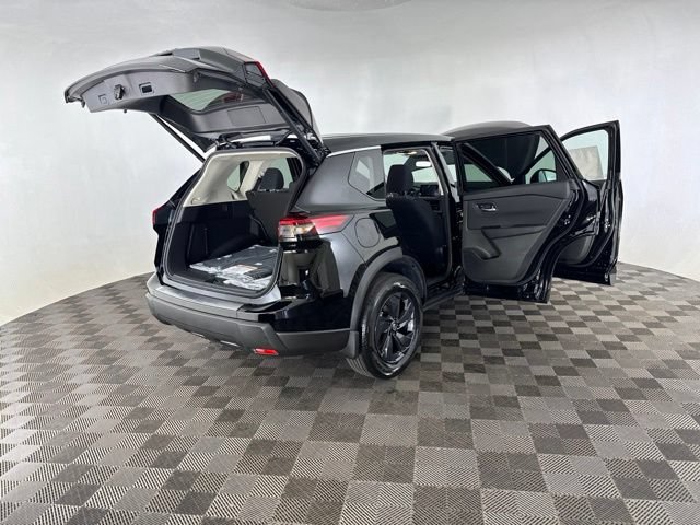 New 2026 Nissan Rogue SV AWD/4WD image 14
