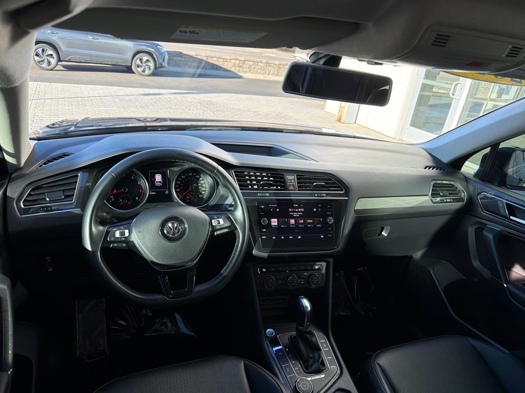 Used 2018 Volkswagen Tiguan SE image 13