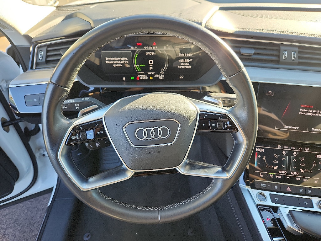 Certified 2024 Audi Q8 e-tron Premium AWD/4WD image 21