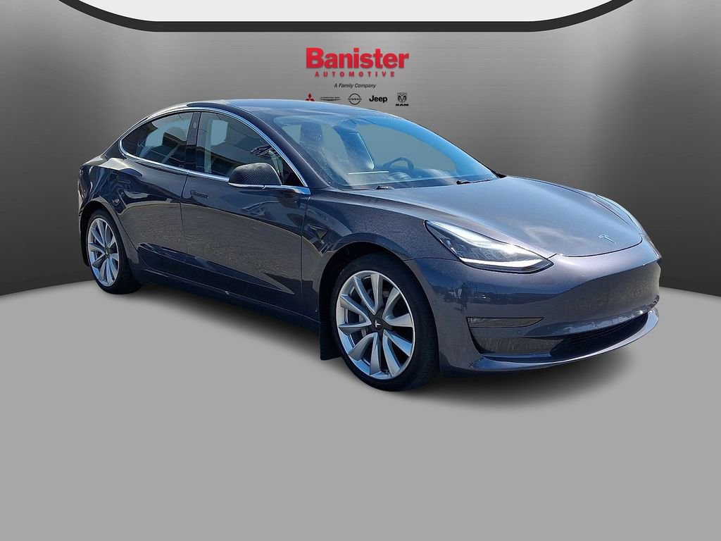 Used 2019 Tesla Model 3 Long Range AWD/4WD image 3