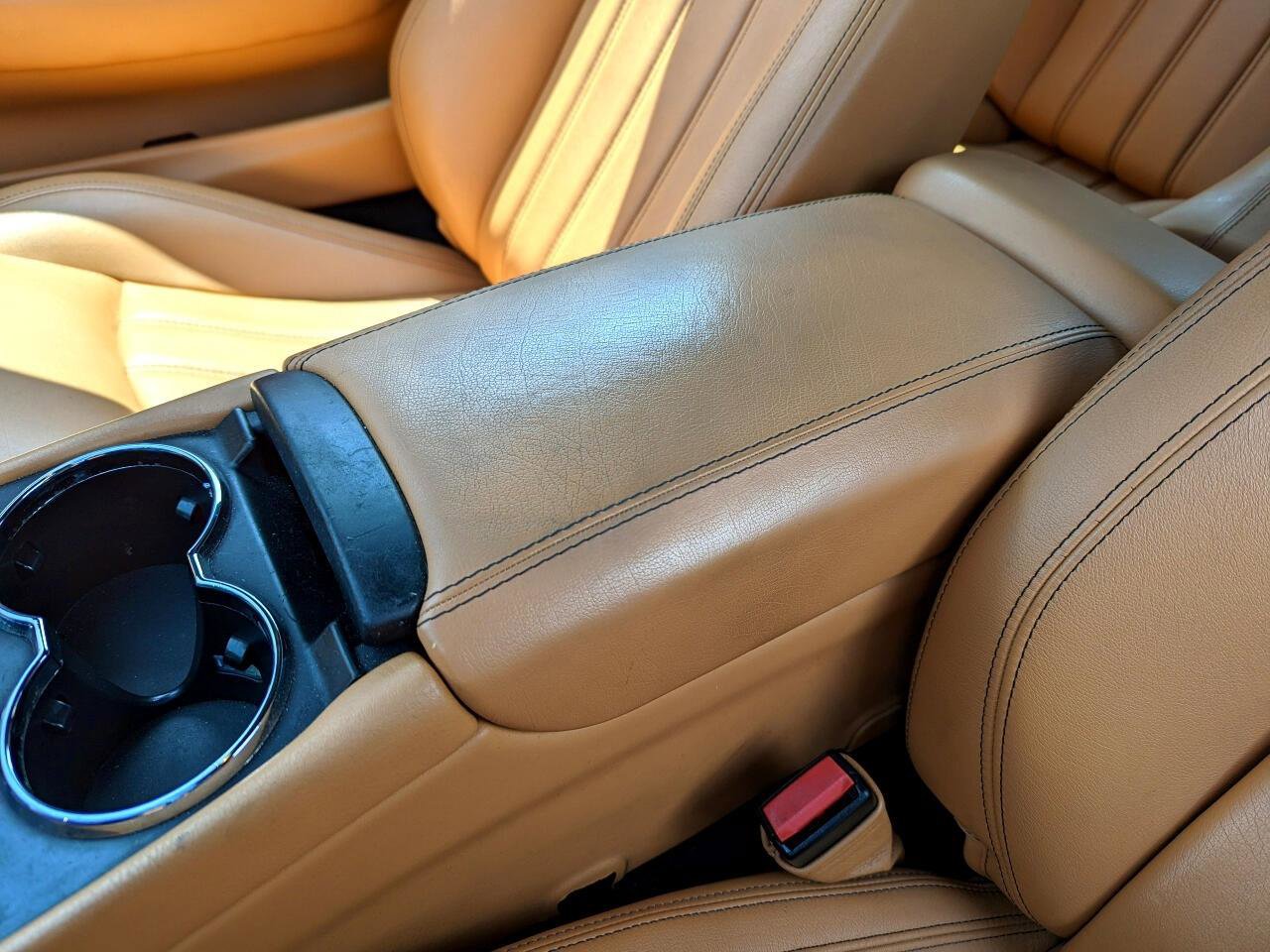 Used 2011 Maserati GranTurismo Convertible RWD image 25