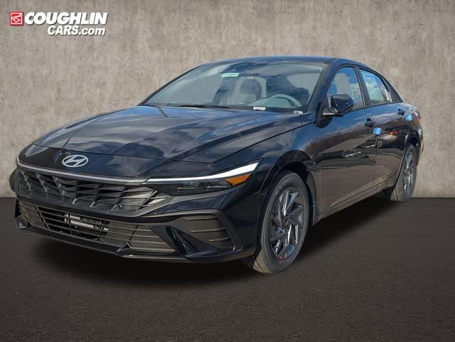 New 2026 Hyundai Elantra Blue image 3