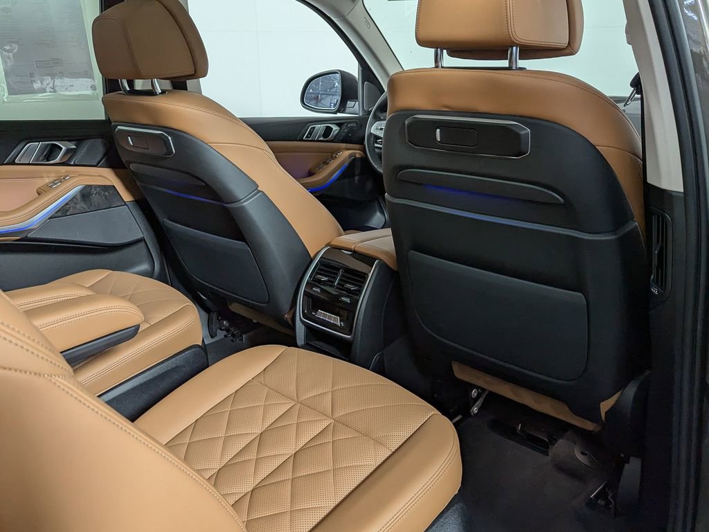 Certified 2023 BMW X7 xDrive40i w/ Premium Package image 48