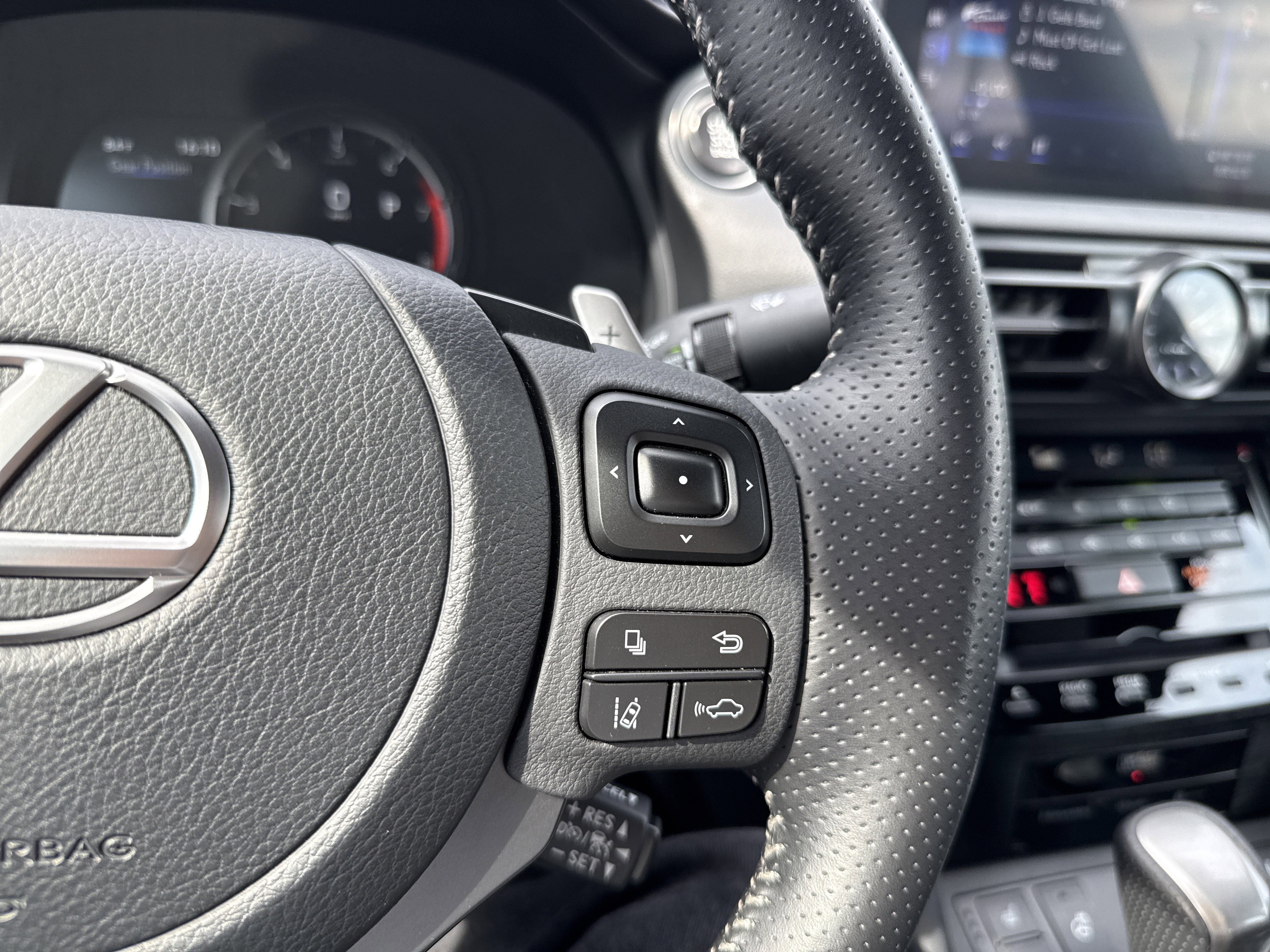 Used 2023 Lexus IS 350 F Sport image 34