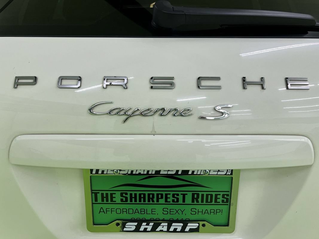 Used 2011 Porsche Cayenne S AWD/4WD image 12