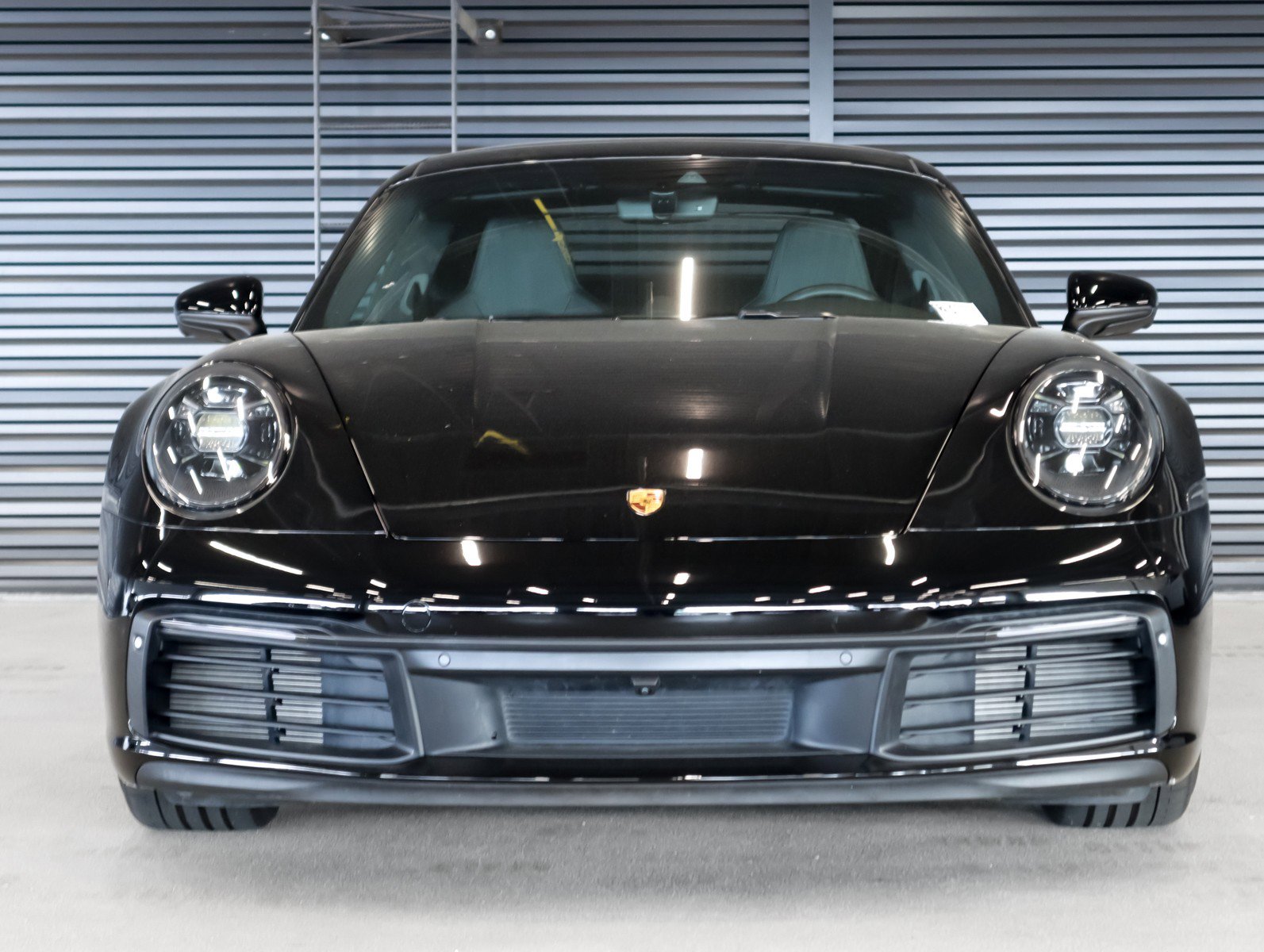 Used 2022 Porsche 911 Carrera RWD image 8