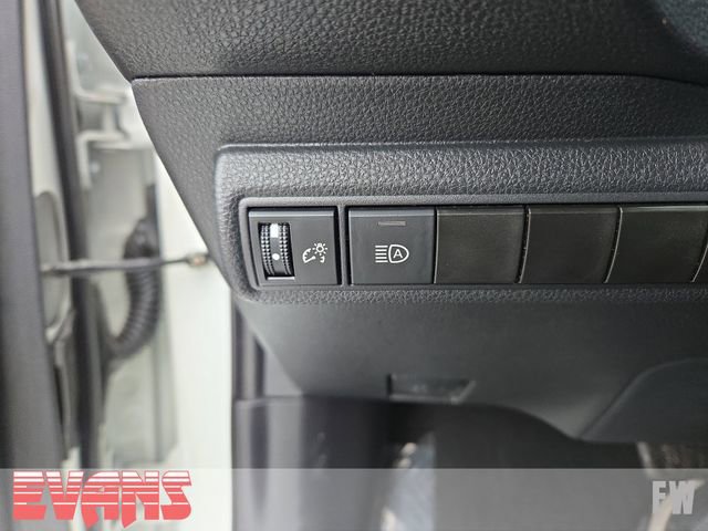 Used 2021 Toyota Corolla LE image 13