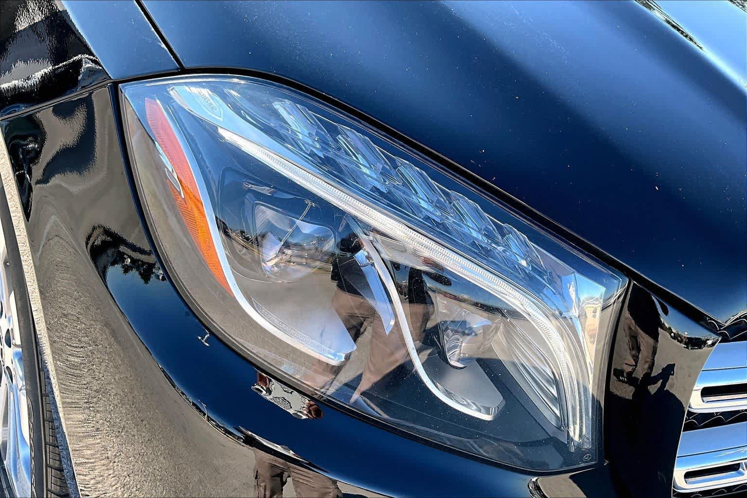 Used 2018 Mercedes-Benz GLS 450 4MATIC image 28