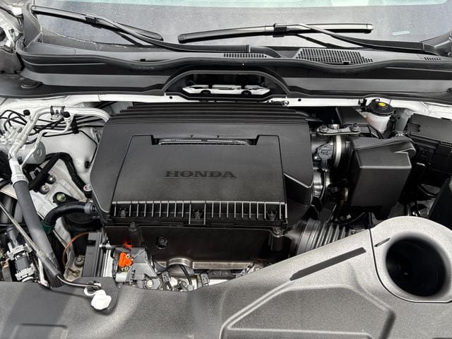 Used 2025 Honda Pilot Black Edition image 26