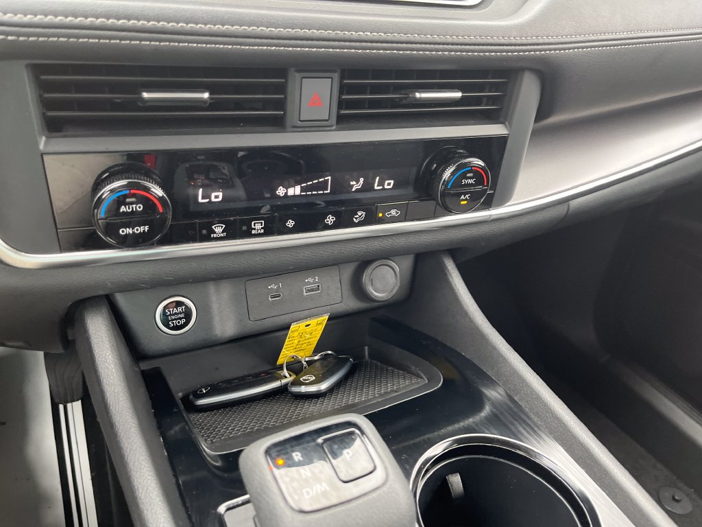 Certified 2023 Nissan Rogue SV AWD/4WD image 19