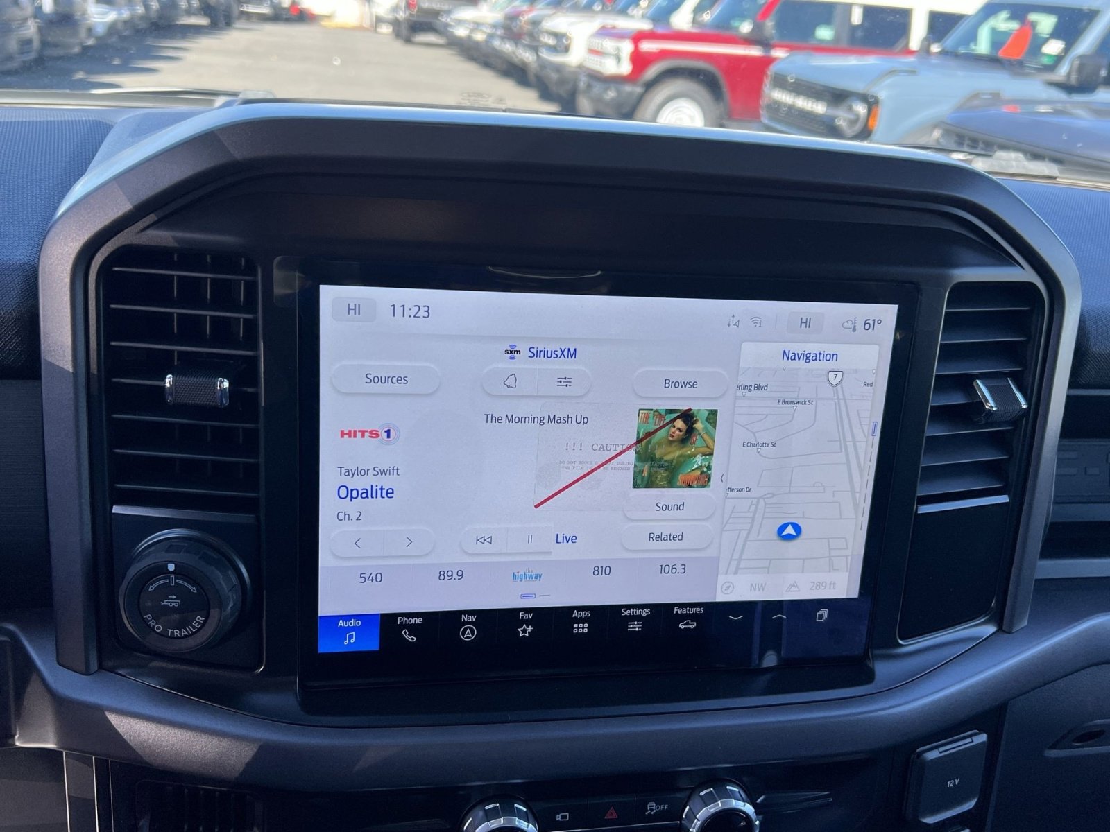 New 2025 Ford F150 Lightning XLT image 18