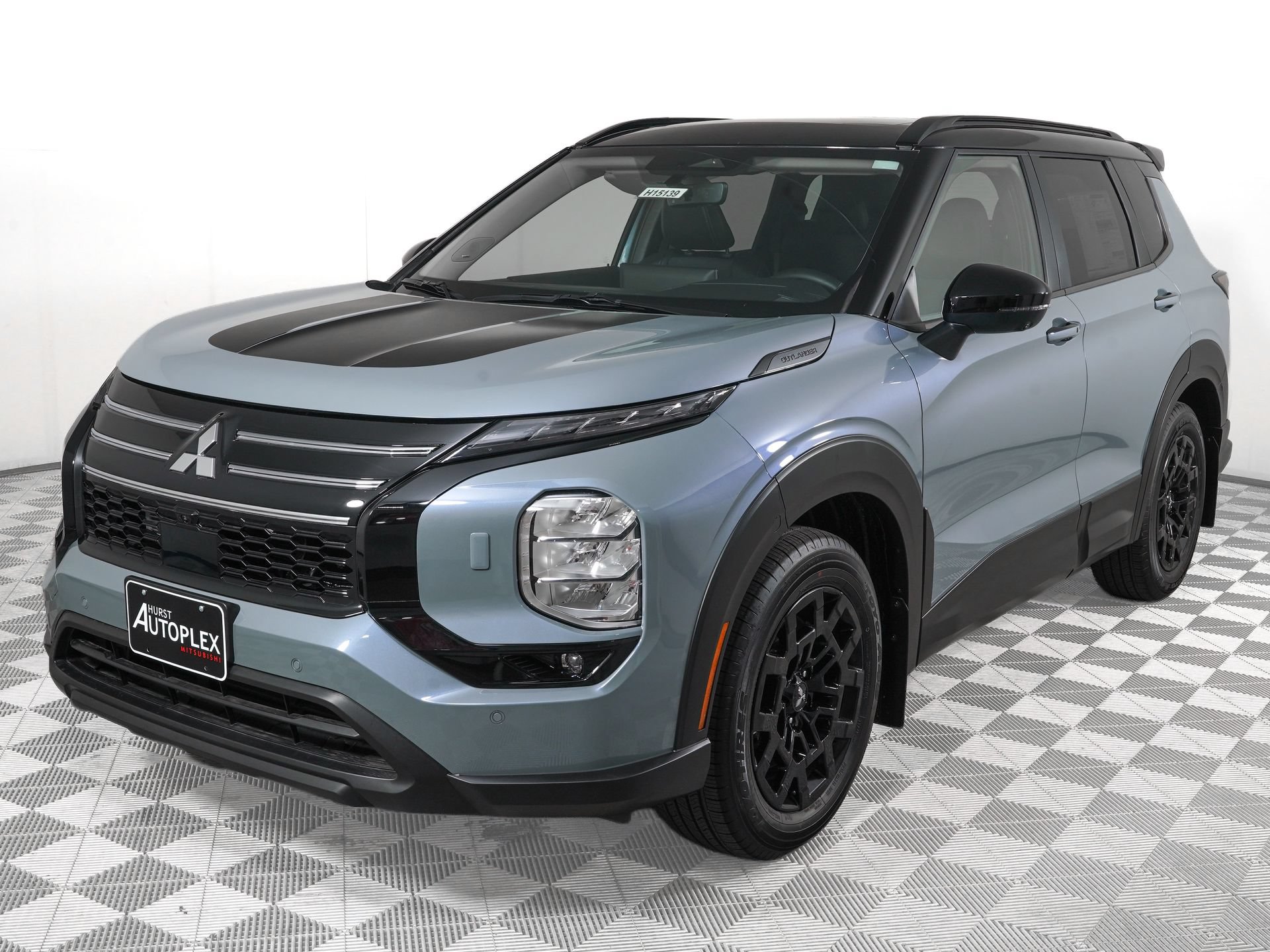 New 2026 Mitsubishi Outlander AWD image 9