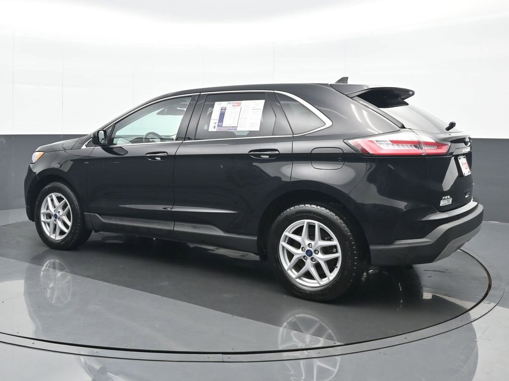 Used 2022 Ford Edge SEL w/ Convenience Package image 4