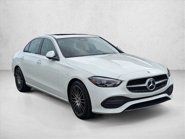 Used 2025 Mercedes-Benz C 300 Sedan image 3