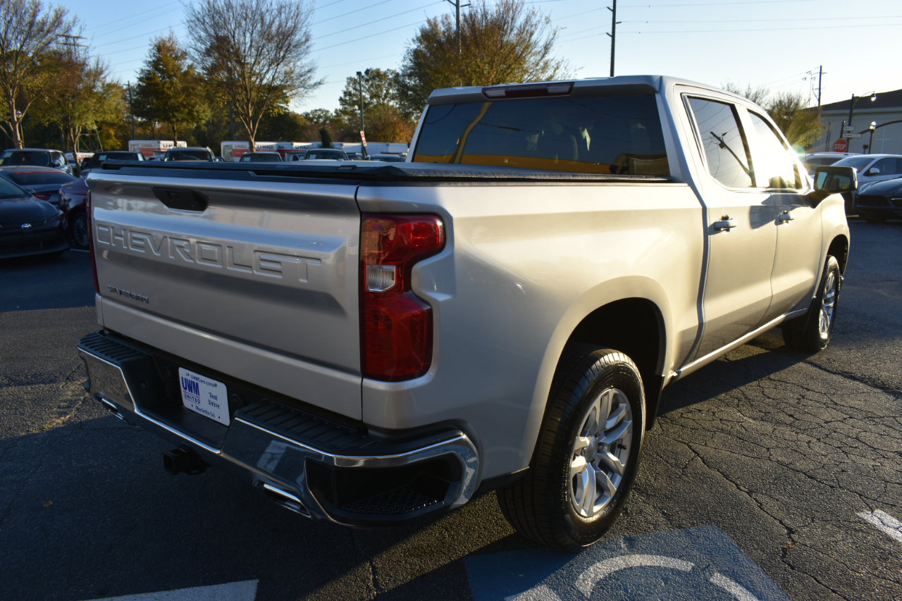 Used 2019 Chevrolet Silverado 1500 LT w/ All-Star Edition image 6