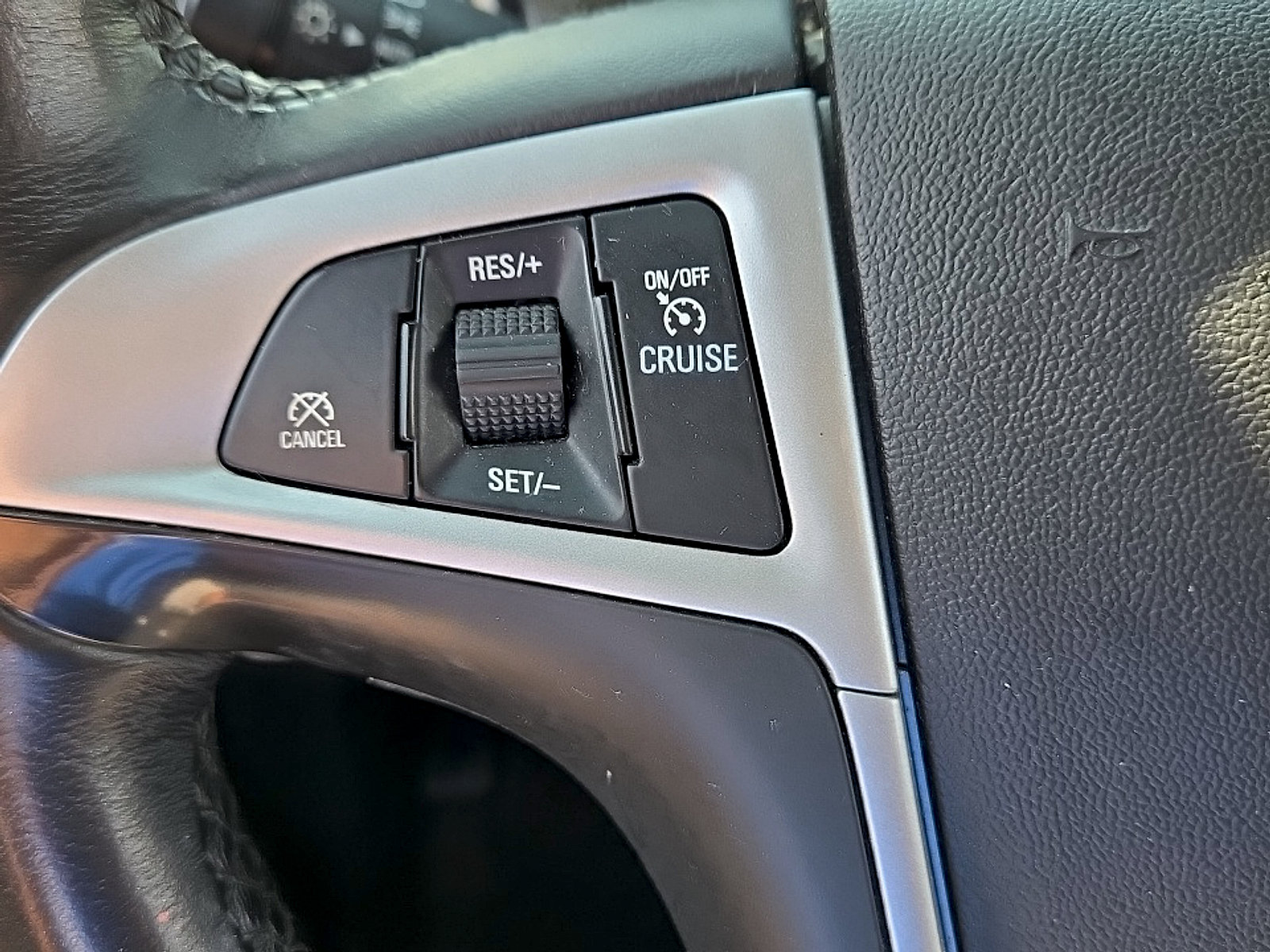 Used 2016 GMC Terrain SLE w/ Chrome Edition AWD/4WD image 13