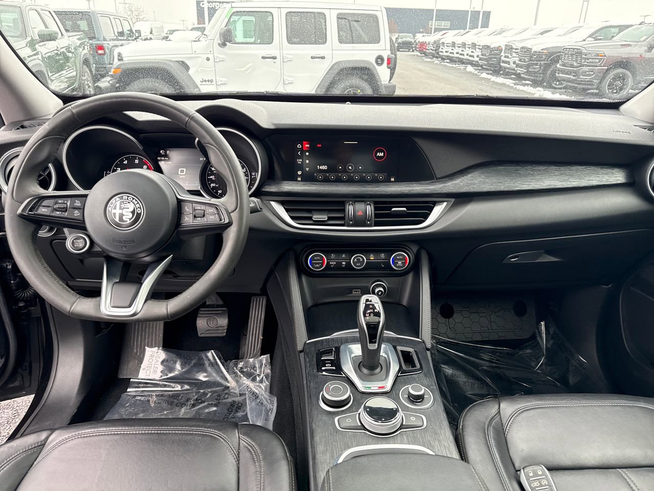 Used 2020 Alfa Romeo Stelvio Sport w/ Cold Weather Package image 16