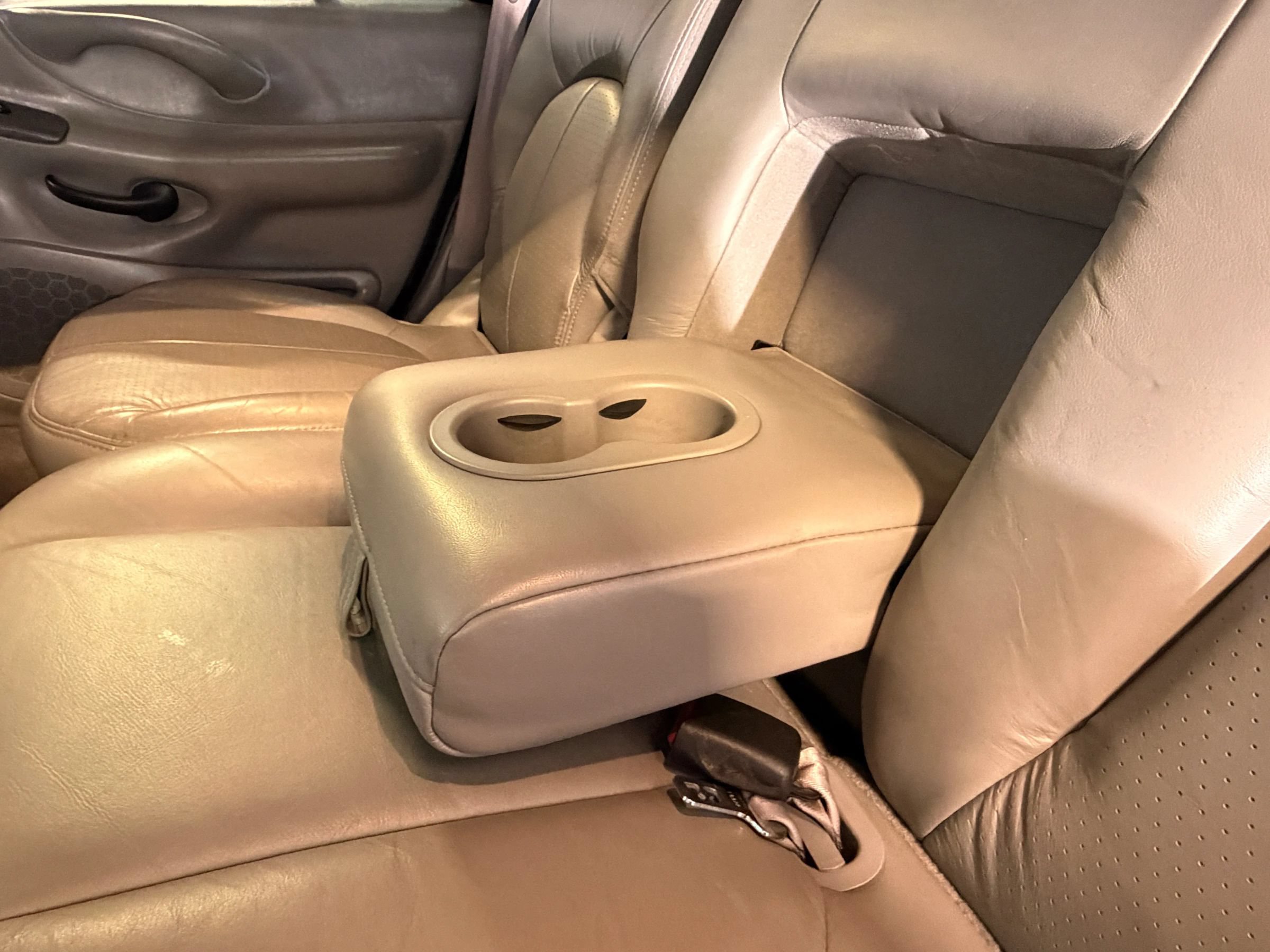 Used 1998 Ford Expedition 4WD image 24