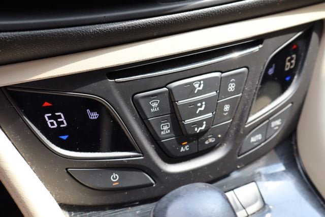 Used 2016 Buick Envision Premium AWD/4WD image 24