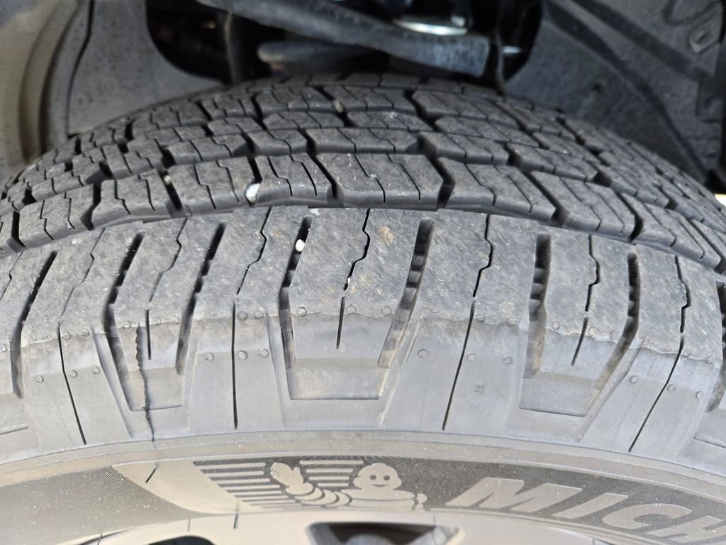 Used 2024 Toyota Land Cruiser image 9