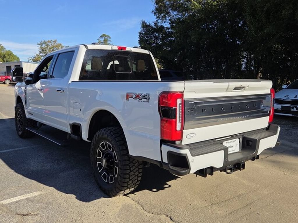 Used 2024 Ford F250 Platinum AWD/4WD image 13