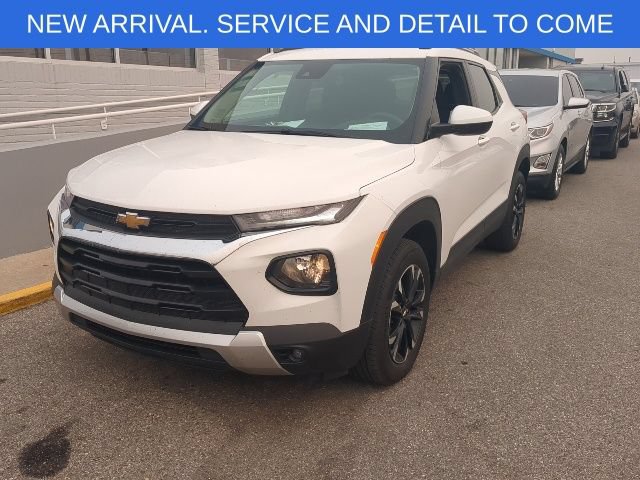 Certified 2023 Chevrolet TrailBlazer LT w/ Convenience Package AWD/4WD image 3