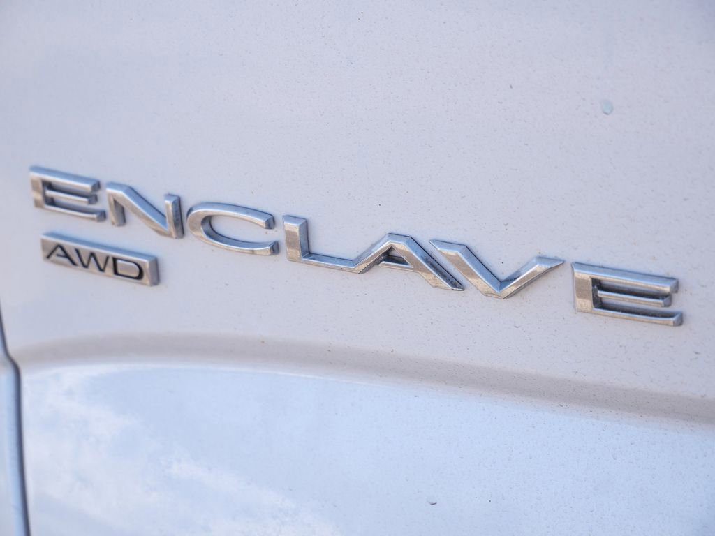 Used 2022 Buick Enclave Avenir w/ Avenir Technology Package image 25