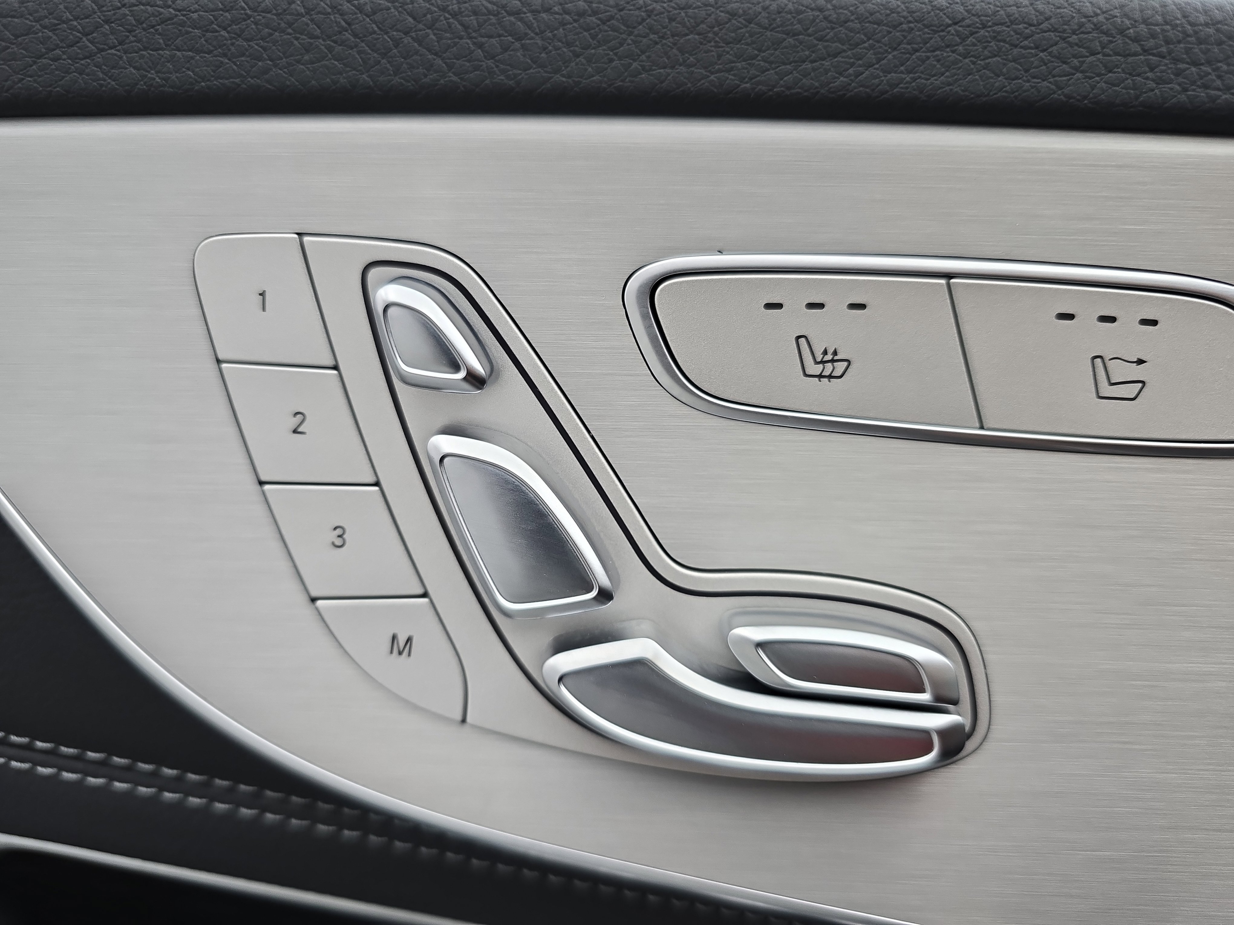 Used 2023 Mercedes-Benz C 300 Cabriolet image 27