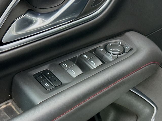 Used 2023 Chevrolet Tahoe RST w/ RST Performance Edition AWD/4WD image 20